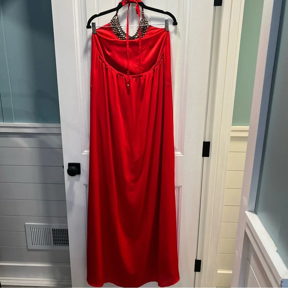 Vince Camuto Vibrant Red Open Back Beaded Tie Neck Maxi Dress. Size 14 - Picture 4 of 15